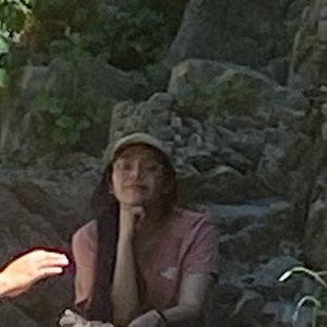 Meet your Posher, Elena